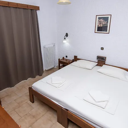 Hotel Delfini Kíssamos